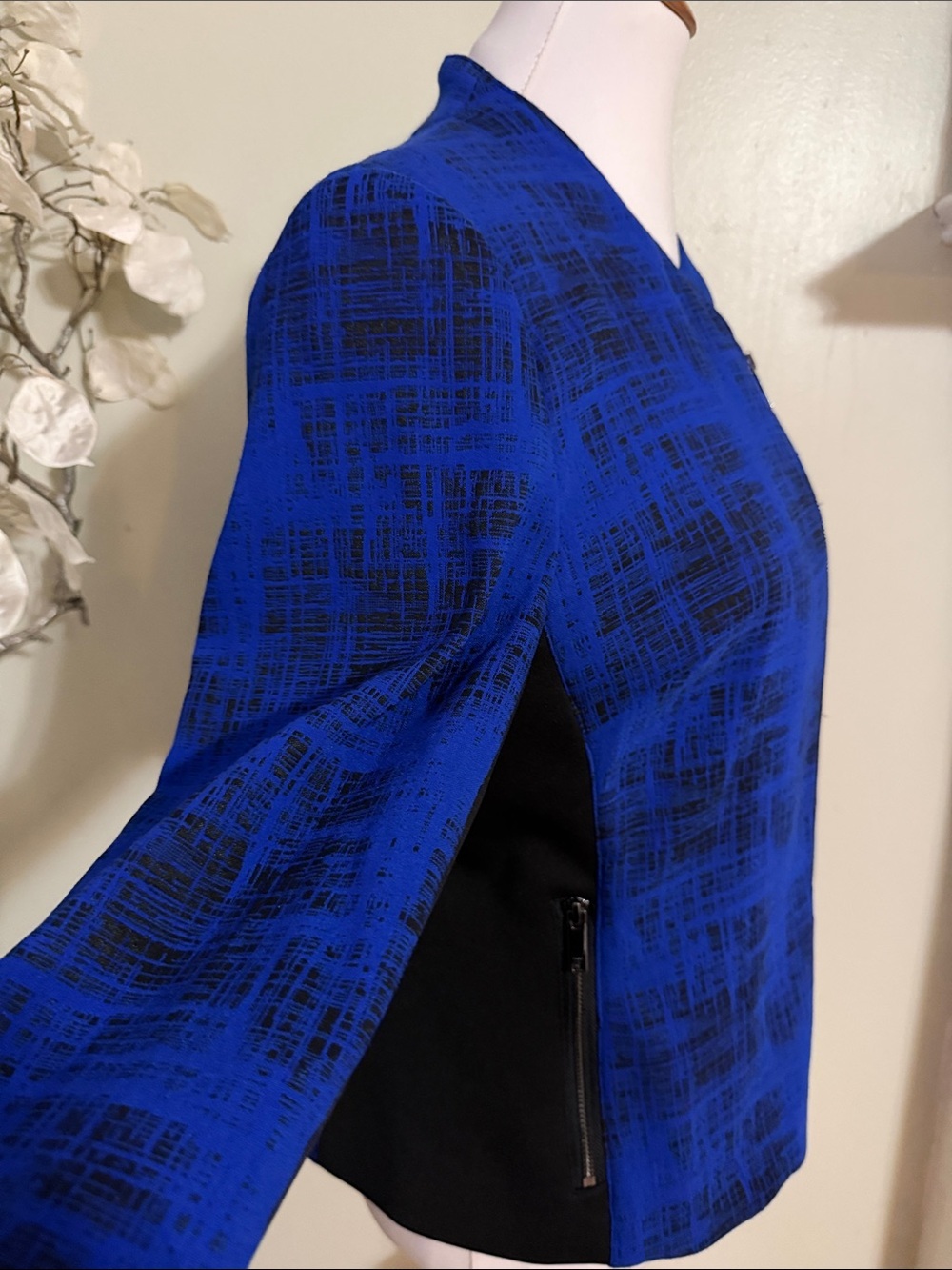 DKNY Blazer Cobalt Blue Asymmetrical Zip Large - Picture 3 of 7